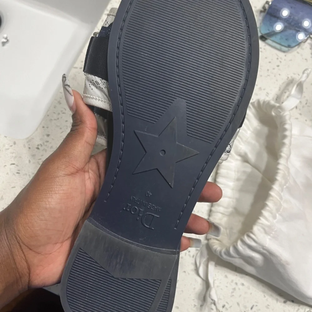 Dior Slides - Picture 4 of 5